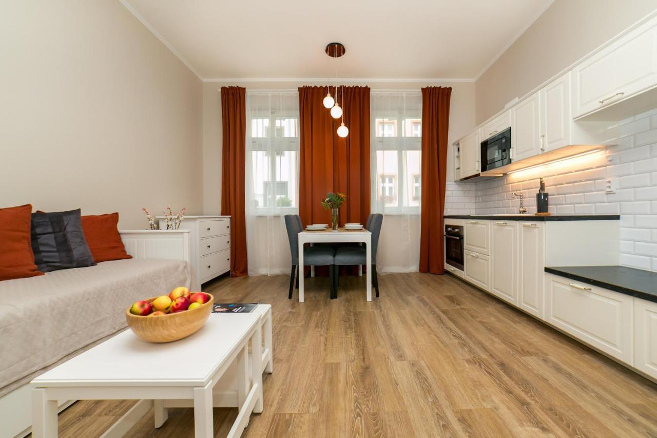 New Studio 3 - Self Check In, Parking Possible, Weekend Free Parking Bratislava Ngoại thất bức ảnh