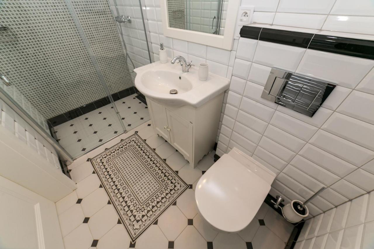 New Studio 3 - Self Check In, Parking Possible, Weekend Free Parking Bratislava Ngoại thất bức ảnh
